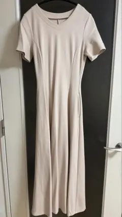 シロノサクラ　UVカットワンピース