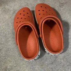 Crocs オレンジ クロックス サンダル