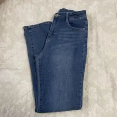 Item thumbnail for item 69986f75-4ed1-4c73-9949-cdd87e2b9ec8