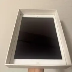 Apple iPad Air シルバー 本体　16GB