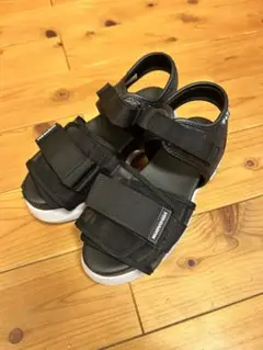 NUOYOGIRL ブラック サンダル24cm