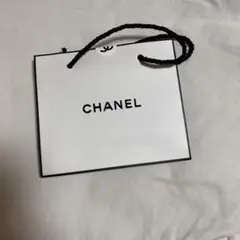シャネルのショッパー