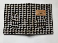 Item thumbnail for item 228ac293-a24e-4970-9f96-ee6221a36461