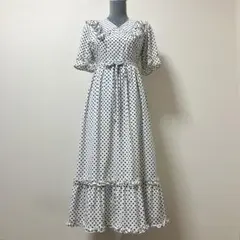 クイーンズコート ロングワンピース　リボンベルト　ドット　水玉　白　ホワイト　夏