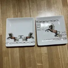 馬のデザイン 皿2枚セット