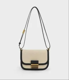 美品♡チャールズアンドキース ショルダーバッグ