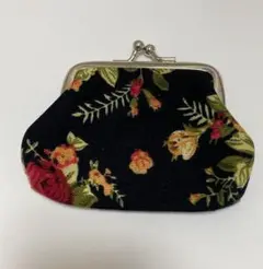 薔薇のがま口財布 ブラック ローズ バラ 花柄 モダン シック おしゃれ