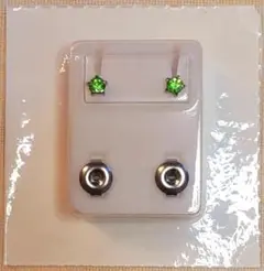 医療用ファーストピアス　ペリドット　star