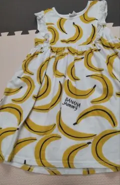 バナナ柄 ノースリーブワンピース