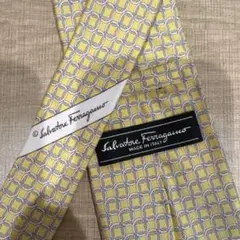 Salvatore Ferragamo ネクタイ イエロー 幾何学模様