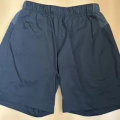 ブラック ショートパンツ