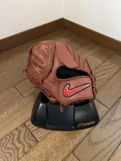 (希少)新品未使用 NIKE ナイキ 投手用 グローブ 軟式用