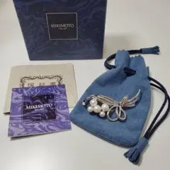 新品未使用現行品 MIKIMOTO ミキモト シルバー 5珠 パール ブローチ