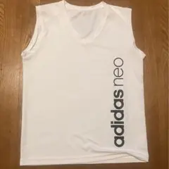 adidas neo ノースリーブシャツ　Mサイズ