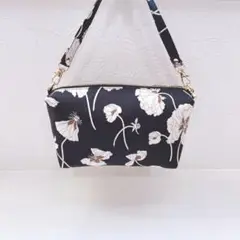 【一点限り】リバティ　タナローン　持ち手付きポーチ(中)