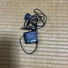 NTTドコモ FOMA ACアダプタ 02