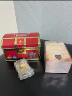 ドラゴンクエスト　宝箱　鍵付き　メモ缶