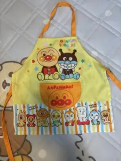 アンパンマン 子供用エプロン　100センチ　キッズエプロン