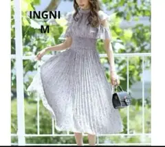 【INGNI完売商品】肩開きフリル　花柄　シフォンワンピース