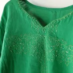 USED 古着 グリーン ビーズ 刺繍 プルオーバー シャツ ブラウス