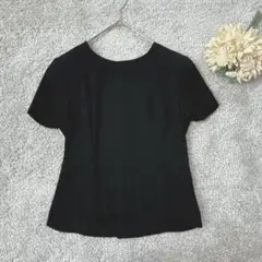 【美品】半袖　黒ブラウス　M ノーカラー　冠婚葬祭　美シルエット　肩パッド