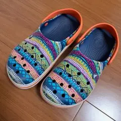 クロックス　crocs　M6M8　24㎝　エスニック柄　カラフル