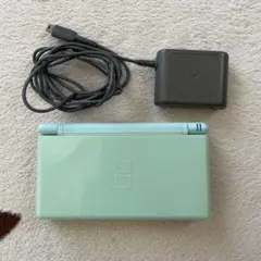 ニンテンドーDS 本体 ミントグリーン 充電器付き