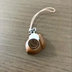 ディズニー　バンビ　スイーツ型ストラップ ホイップクリーム付き　茶色