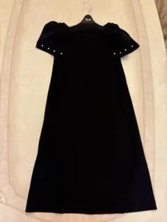Rene ルネ パール付きパフスリーブ ブラック 膝丈ワンピース