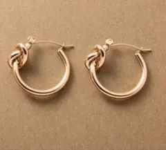 クロッシングピアス ノット