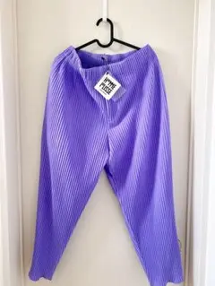 イッセイミヤケ クロップドプリーツパンツ パープル サイズ2