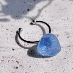 海の欠片をまとう　シーグラスのリング　NO.12