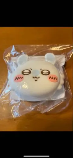 ちいかわ おかお ミニシリコンポーチ モモンガ