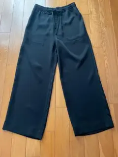 ワイドパンツ