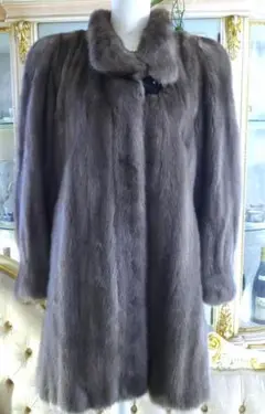 【希少】CARVEN PARIS カルヴェン 高級毛皮 ファーコート 総柄 カルヴェンファーズ carven furs ファーコート ミンクコート
