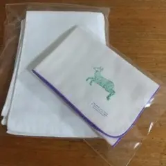 アトリエユヌプラス　uneplace 白ジャケット　未使用 アトリエユヌプラス uneplace 白ジャケット 未使用 - メルカリ