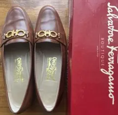 Salvatore Ferragamo ブラウン ローファー 箱付き