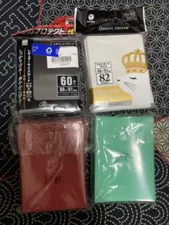 トレーディングカードゲーム　スリーブ66×91ミリ