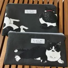 ハンドメイド ハチワレ猫ちゃん フラットポーチ2点 猫柄 ドット