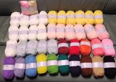 経年未使用品 ディズニーツムツムのニット&クロシェ　毛糸 ４０個 +1
