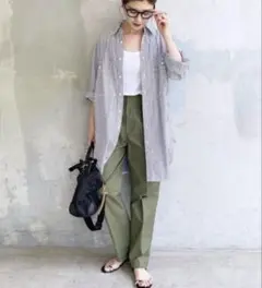 【未使用】Spick and span ボイルストライプロングルーズシャツ◇紺 Spick & Span（スピックアンドスパン）の「ボイルストライプ