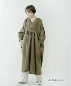 ユニバーサルティシュ　コットンシルキータイプライタータックワンピース　日本製