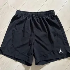 Item thumbnail for item b13565dd-b7ac-439f-a279-390e4b2d3f45