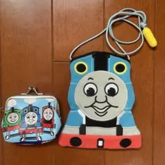 美品　トーマスタウン限定 わくわくトーマスポシェット　お財布