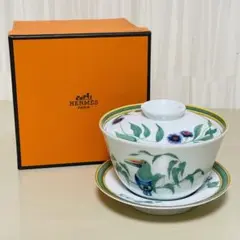 Item thumbnail for item 9c585bec-a797-47c7-9750-61a85a6a9c5e