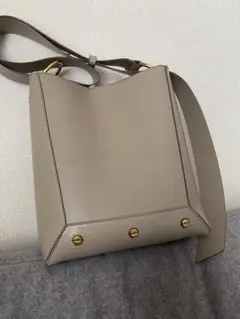 ハンドバッグ