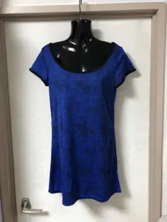 セシルマクビー　Tシャツ