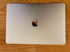 MacBookPro 2.4GHz 4Core 16GB 500GB SSD