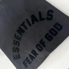 新品☆FEAR OF GOD ESSENTIALS ブラック Sサイズ