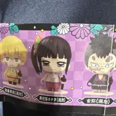 鬼滅の刃　ガチャガチャスタンド　カナヲ